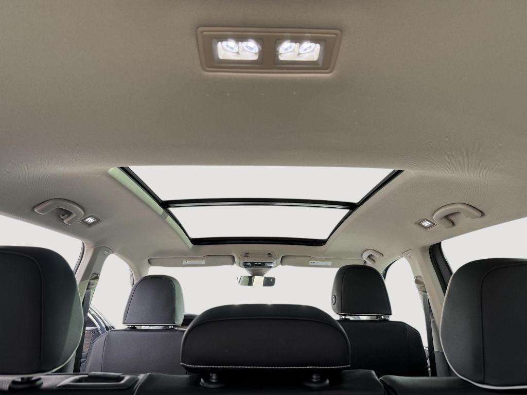 new 2026 Volkswagen Atlas car, priced at $52,118