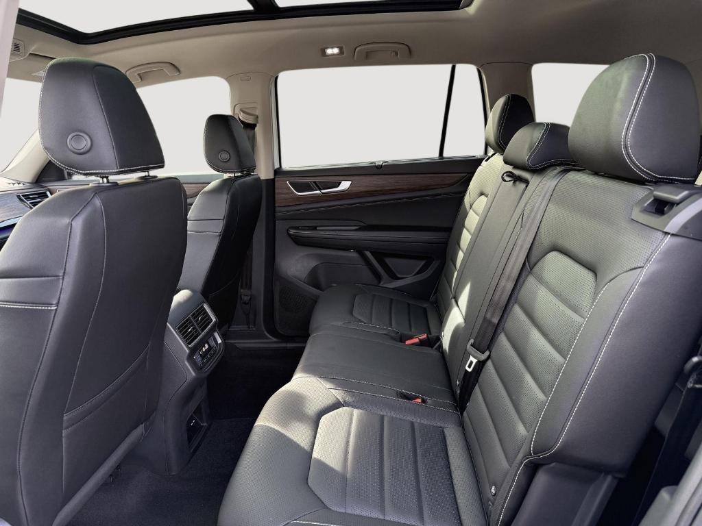 new 2026 Volkswagen Atlas car, priced at $47,134