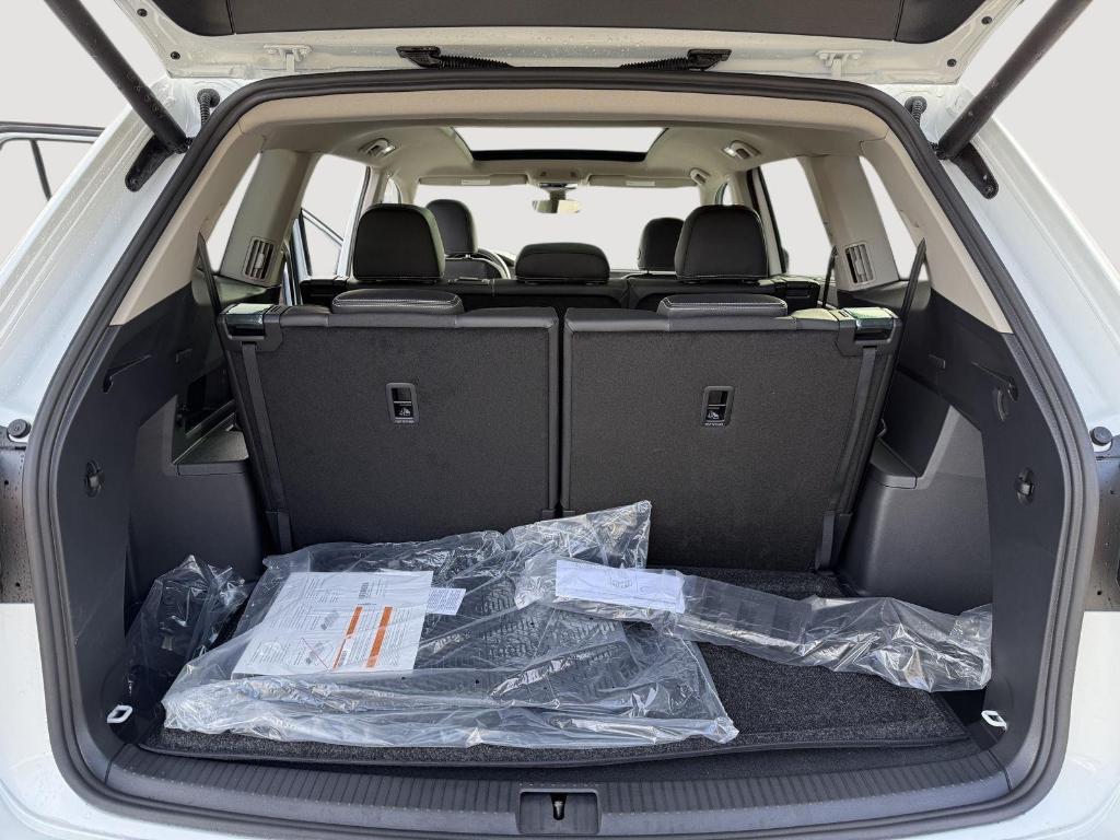 new 2026 Volkswagen Atlas car, priced at $47,134