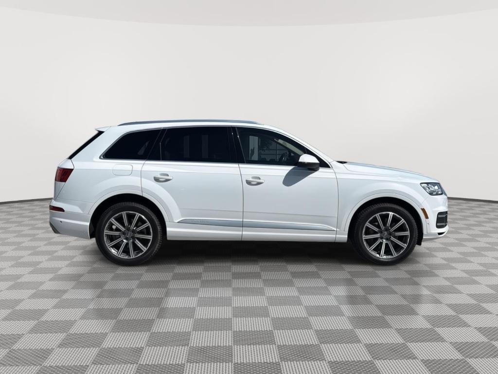 used 2019 Audi Q7 car, priced at $22,977