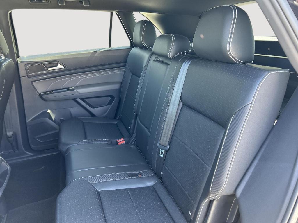 used 2021 Volkswagen Atlas Cross Sport car, priced at $25,000