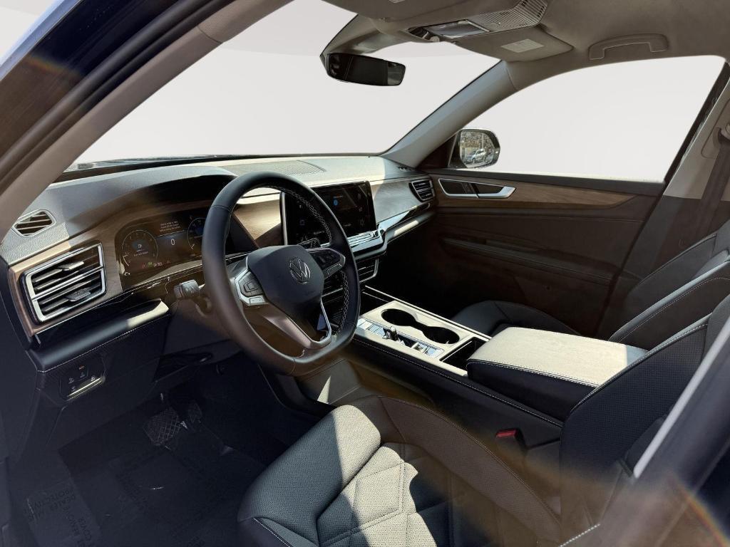 new 2026 Volkswagen Atlas car, priced at $38,745