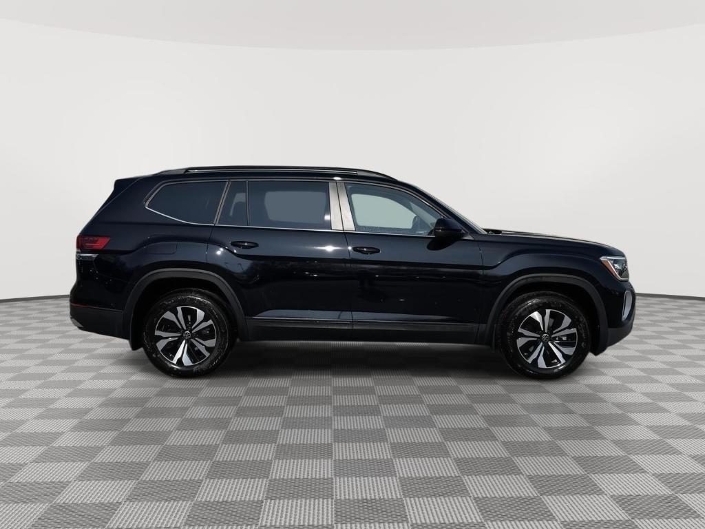 new 2026 Volkswagen Atlas car, priced at $38,745