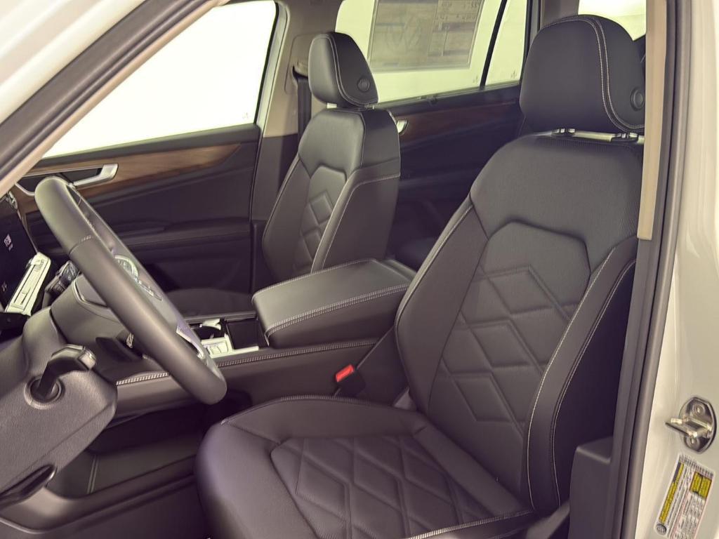 new 2026 Volkswagen Atlas car, priced at $43,276