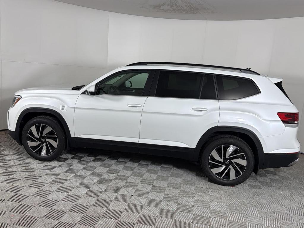 new 2026 Volkswagen Atlas car, priced at $43,276