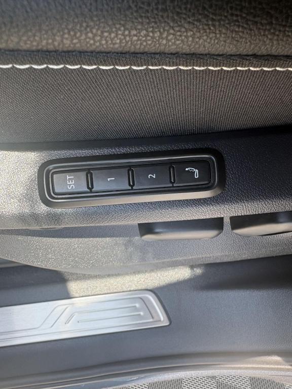 used 2025 Volkswagen Atlas car, priced at $41,671