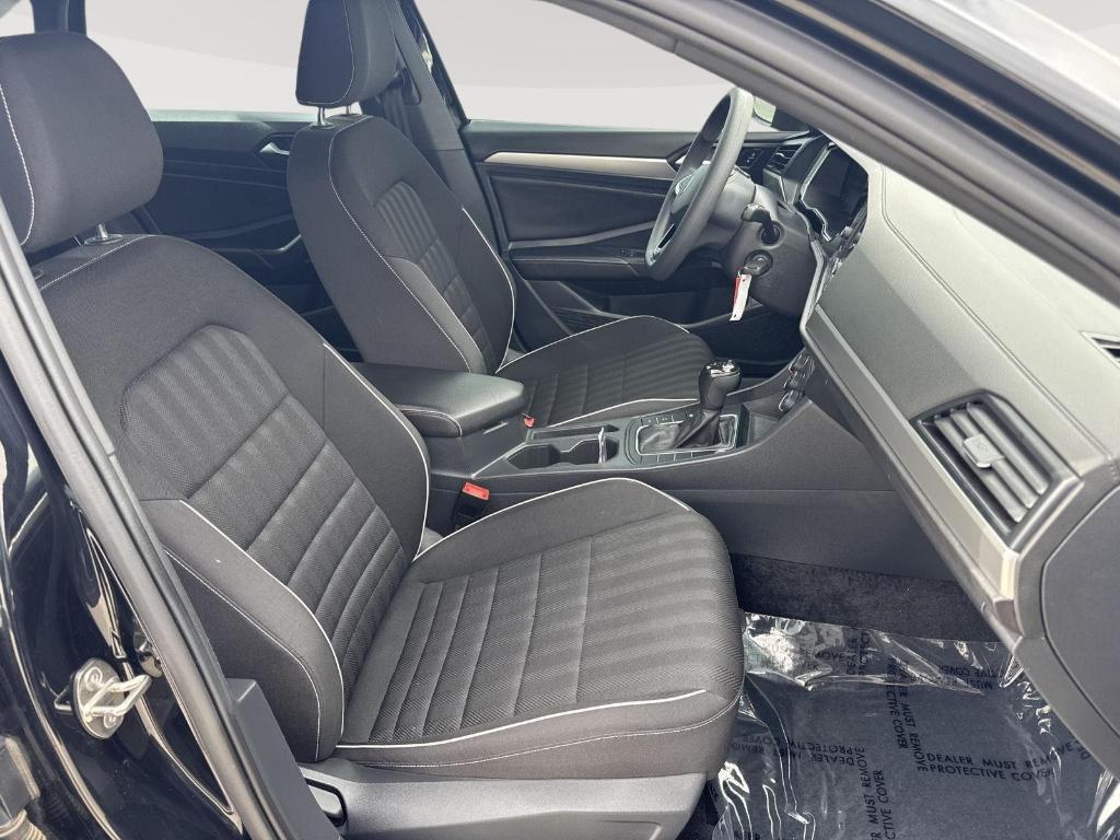 used 2023 Volkswagen Jetta car, priced at $21,060