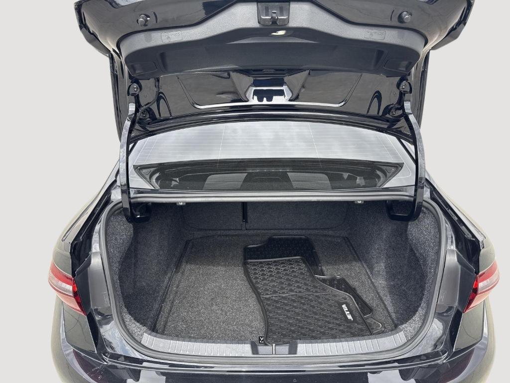 used 2023 Volkswagen Jetta car, priced at $21,060