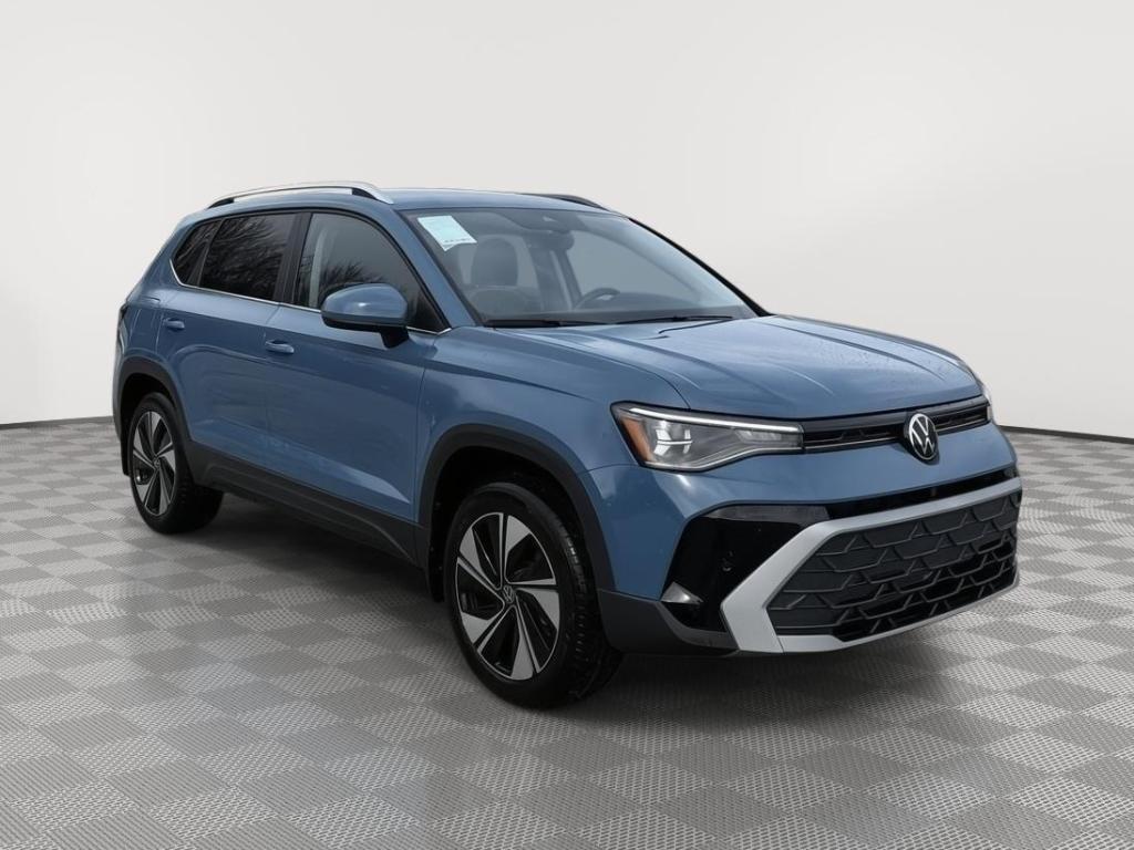 new 2026 Volkswagen Taos car, priced at $32,441