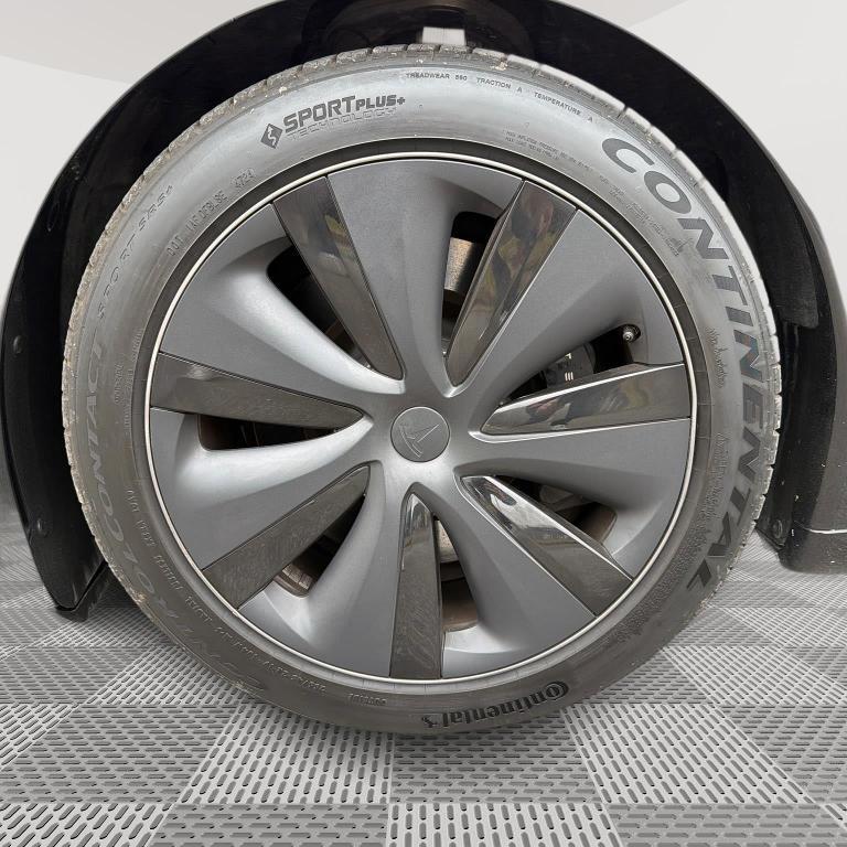 used 2021 Tesla Model S car, priced at $51,995