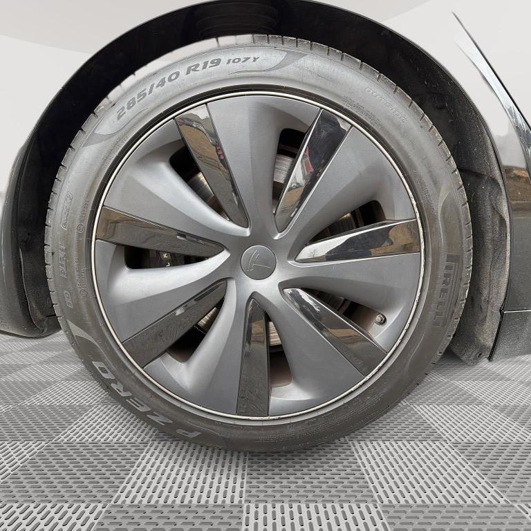 used 2021 Tesla Model S car, priced at $51,995