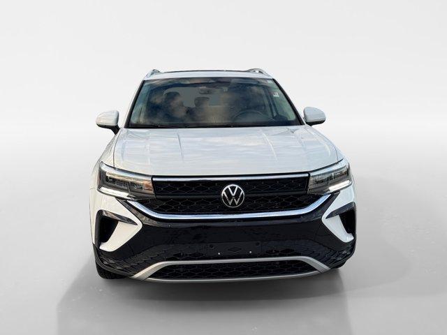 used 2023 Volkswagen Taos car