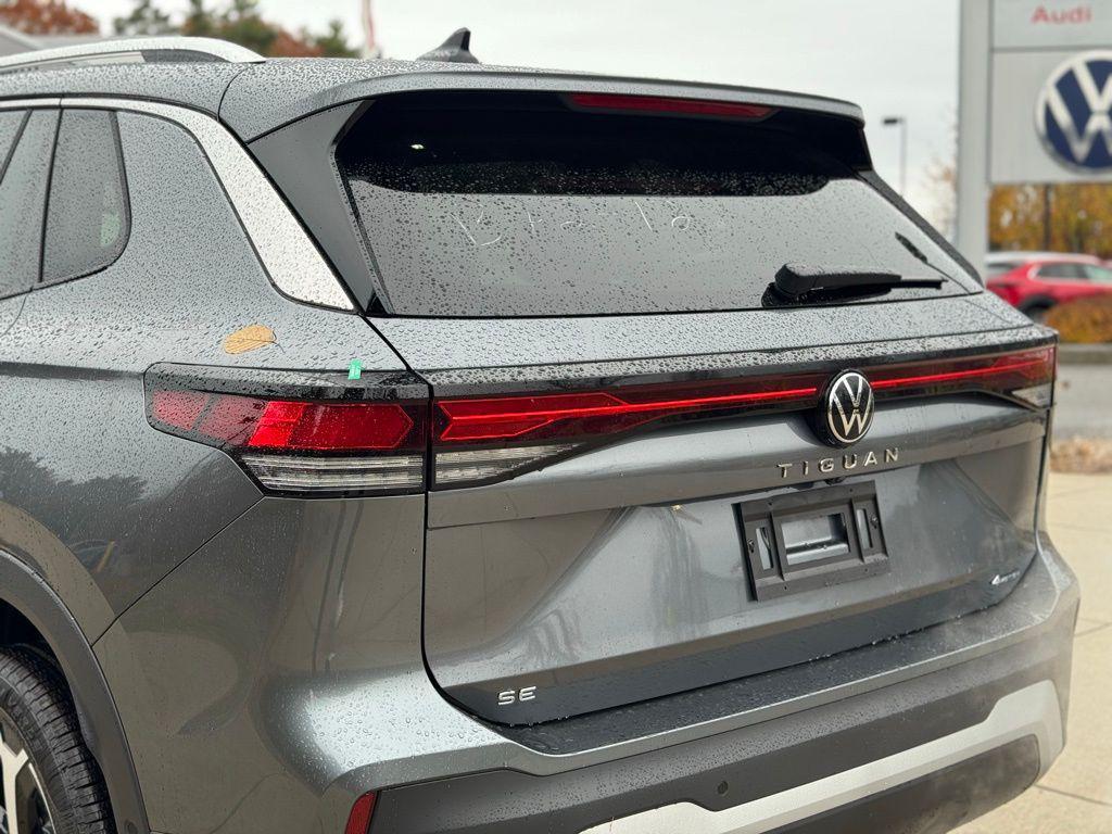 new 2025 Volkswagen Tiguan car, priced at $37,982