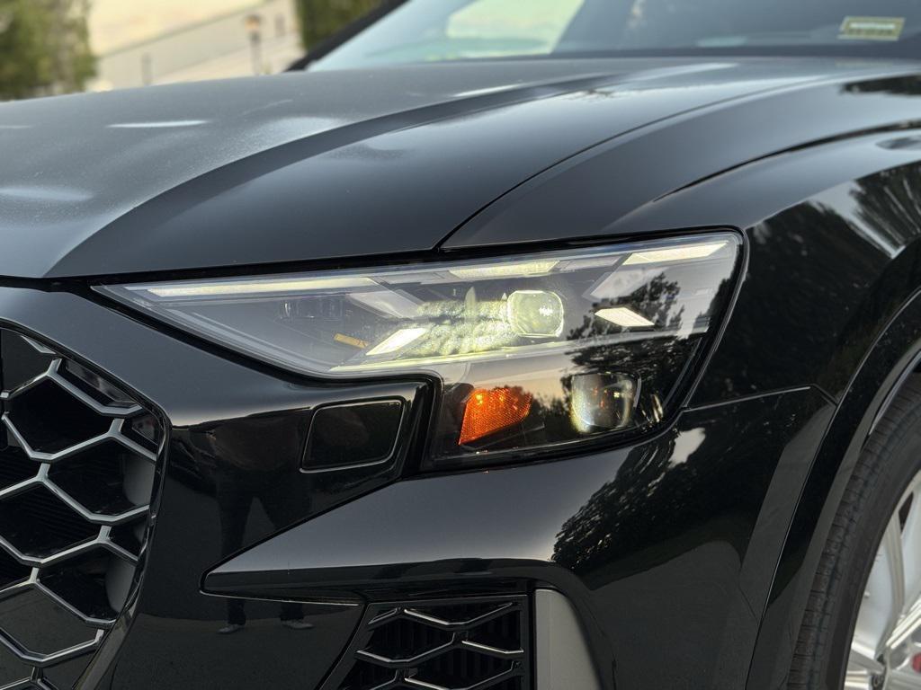 new 2025 Audi RS Q8 car, priced at $144,935