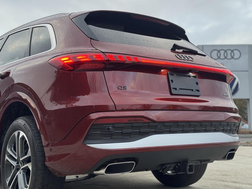 new 2025 Audi Q5 car, priced at $60,330