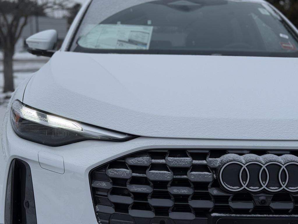 new 2025 Audi Q5 car, priced at $56,055