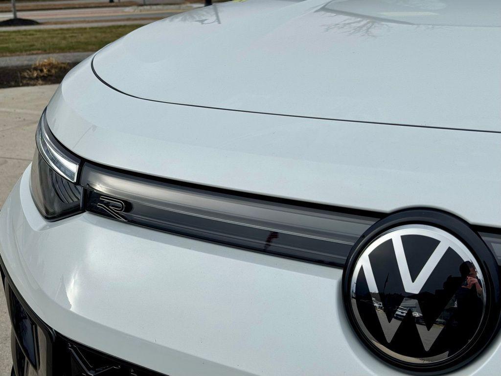 new 2026 Volkswagen Tiguan car, priced at $42,187