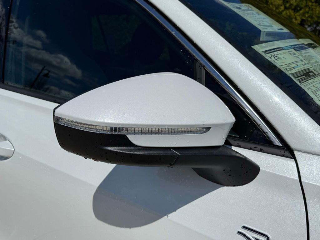 new 2026 Volkswagen Tiguan car, priced at $46,002