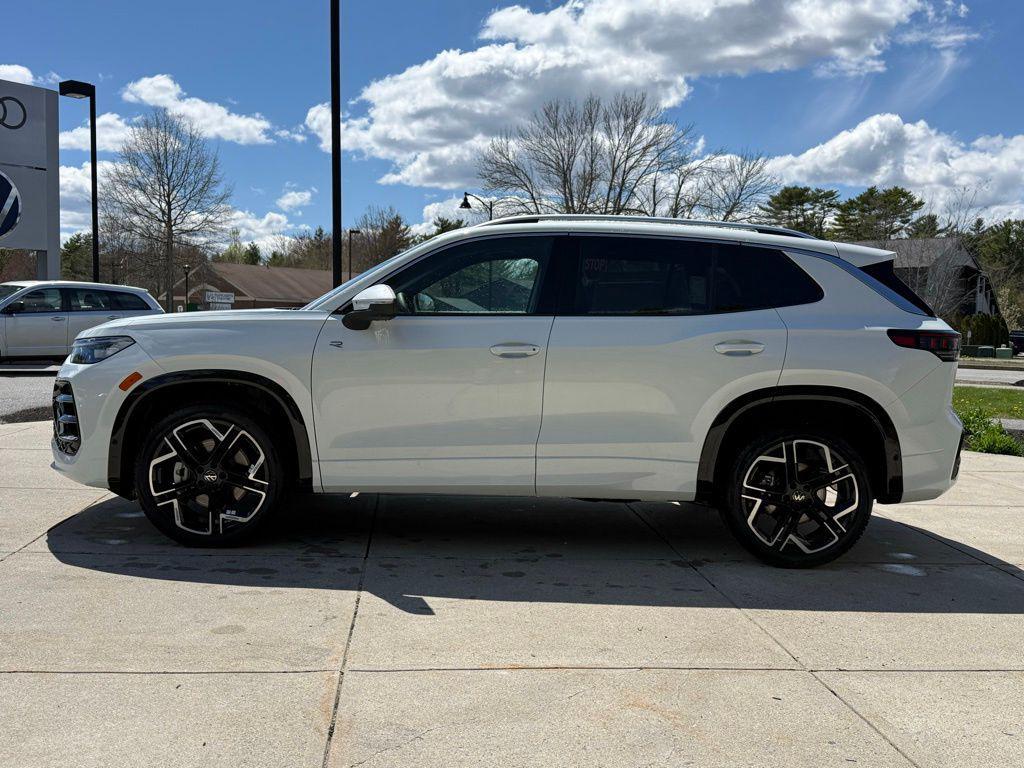 new 2026 Volkswagen Tiguan car, priced at $46,002