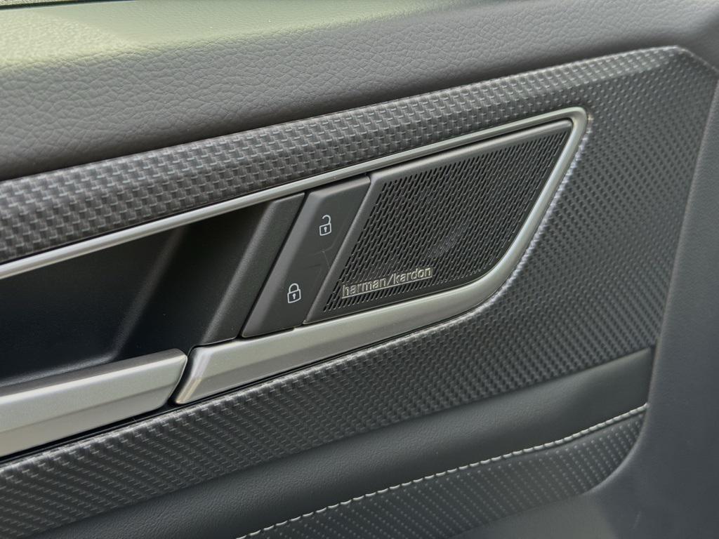 new 2026 Volkswagen Atlas Cross Sport car, priced at $56,176