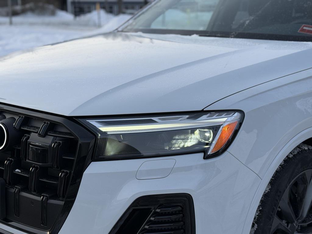 new 2026 Audi Q7 car, priced at $78,495
