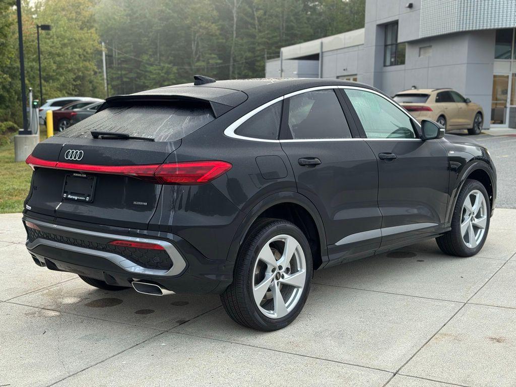 new 2025 Audi Q5 car, priced at $61,755