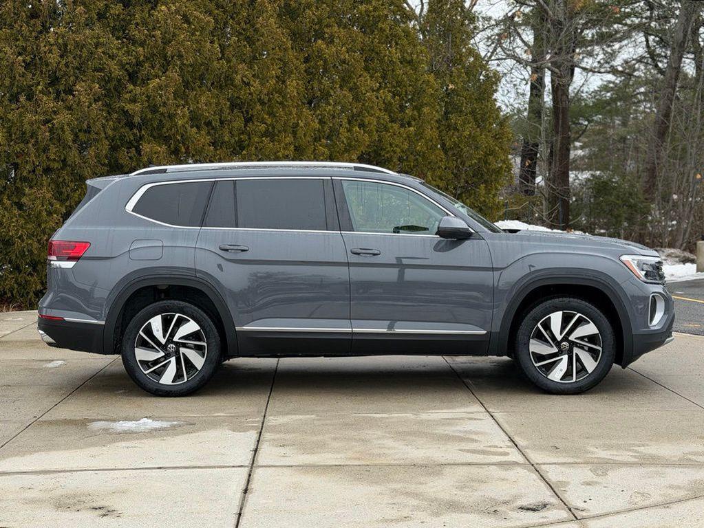 new 2026 Volkswagen Atlas car, priced at $52,388