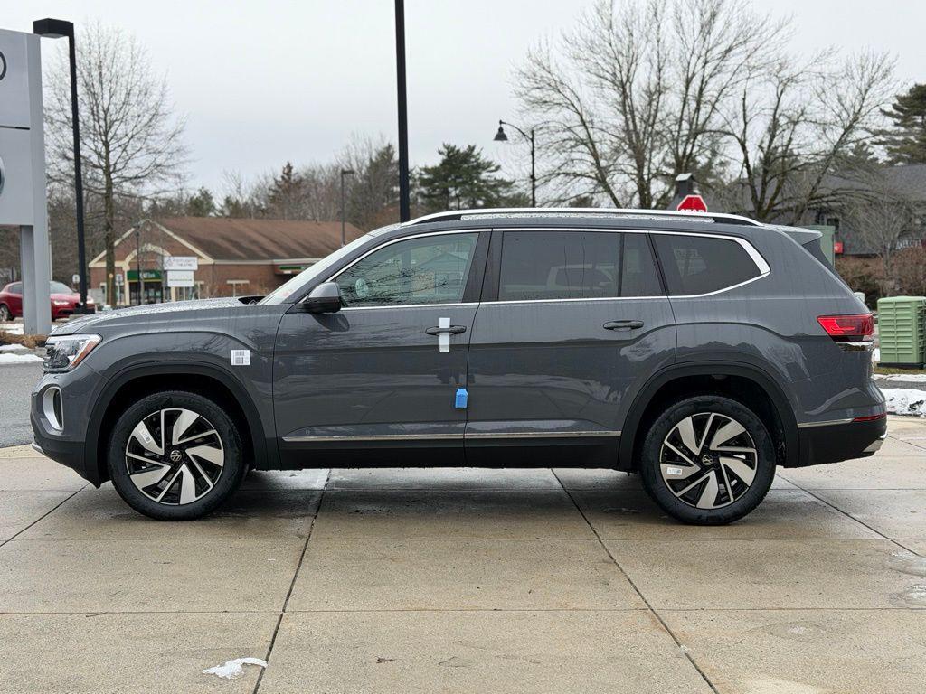 new 2026 Volkswagen Atlas car, priced at $52,388