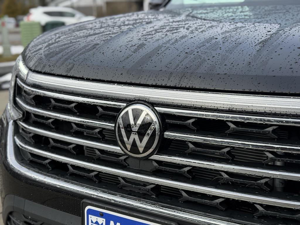 new 2026 Volkswagen Atlas car, priced at $49,515