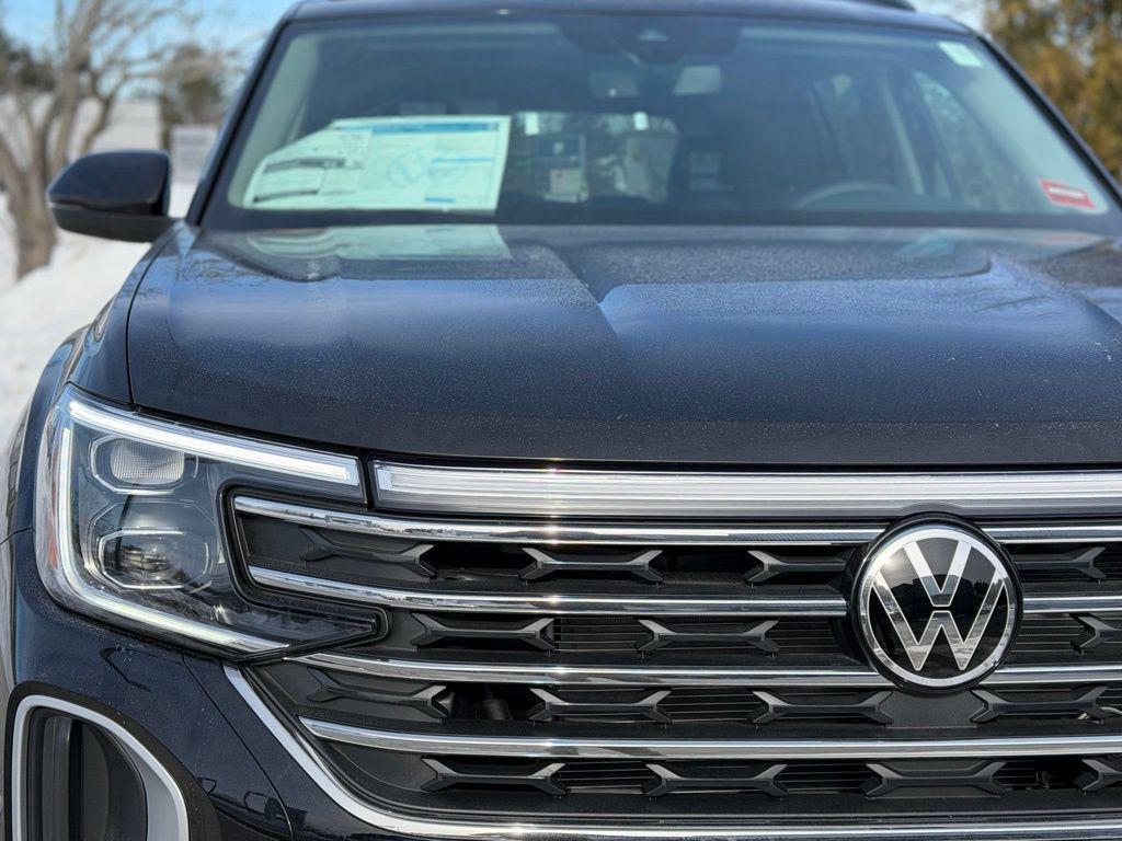 new 2026 Volkswagen Atlas car, priced at $49,515