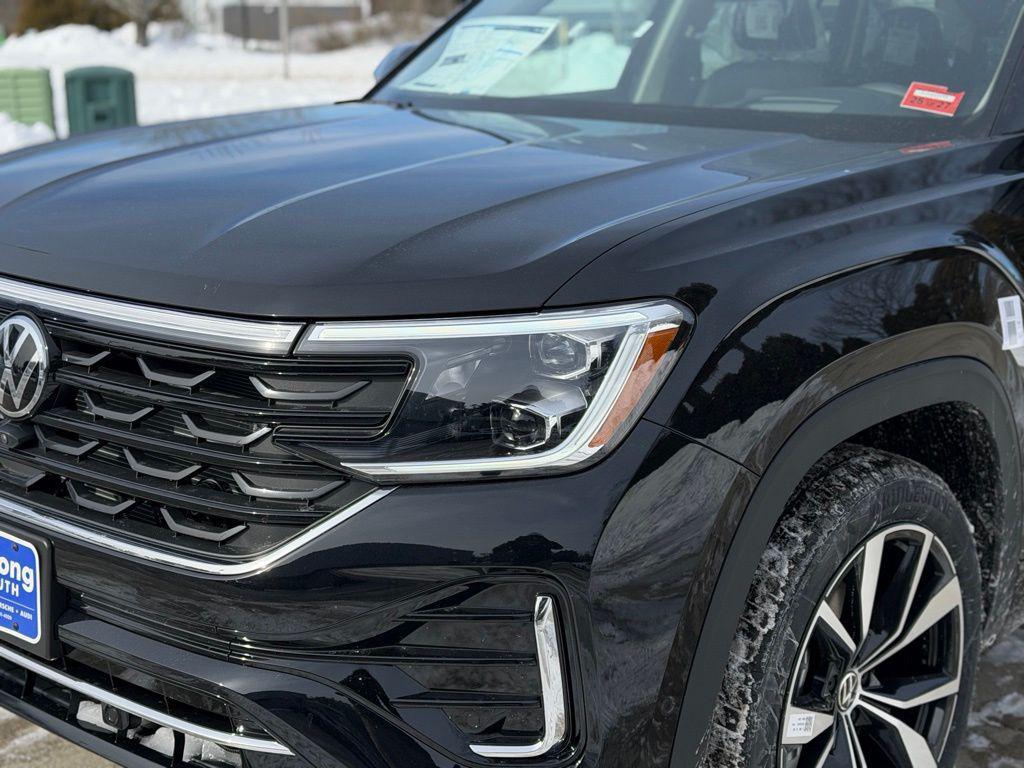 new 2026 Volkswagen Atlas car, priced at $56,943
