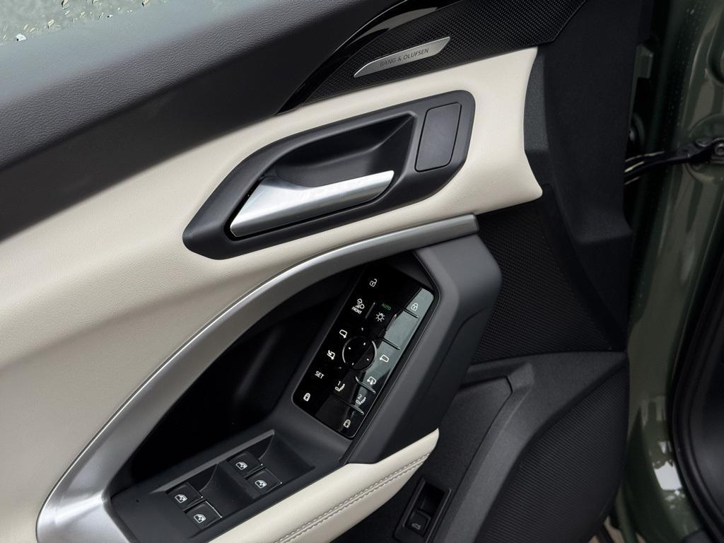 new 2025 Audi Q5 car, priced at $61,430