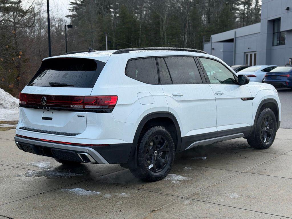 new 2026 Volkswagen Atlas car, priced at $51,376