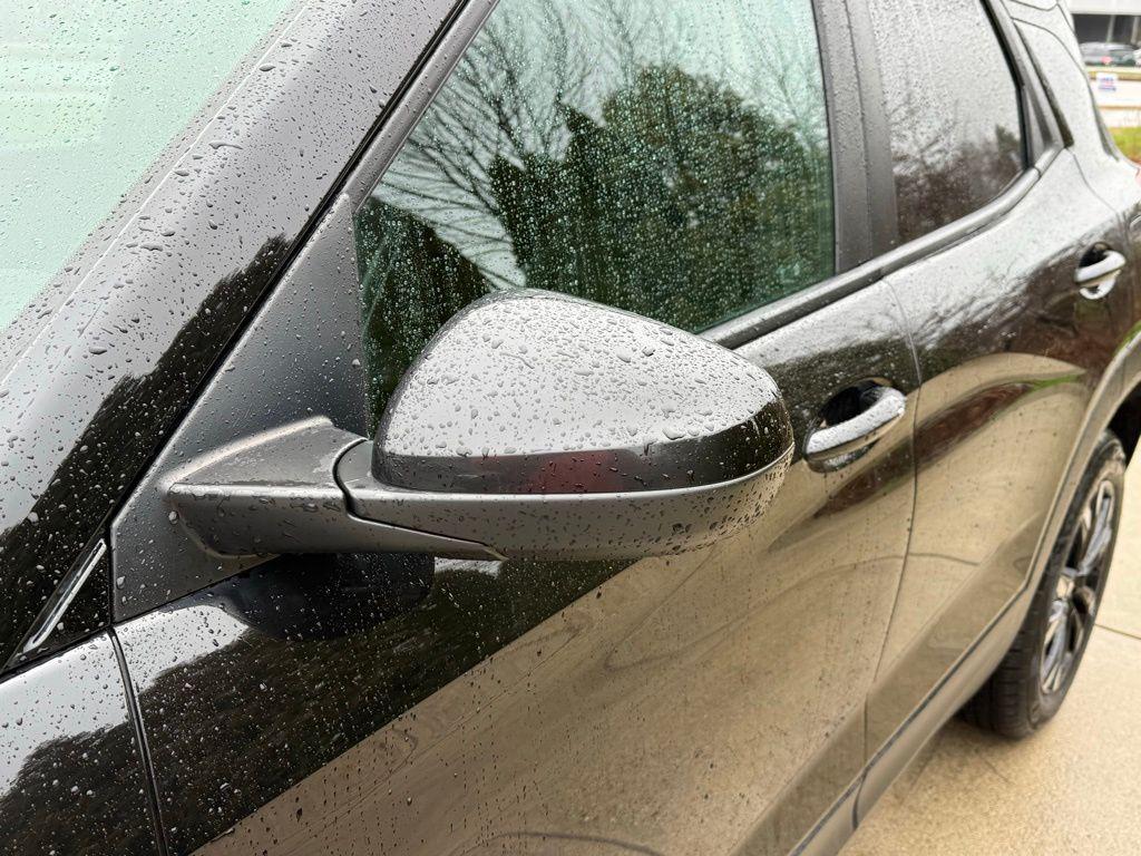 used 2022 Chevrolet TrailBlazer car, priced at $20,580