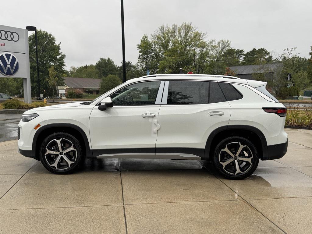 new 2025 Volkswagen Tiguan car, priced at $37,577