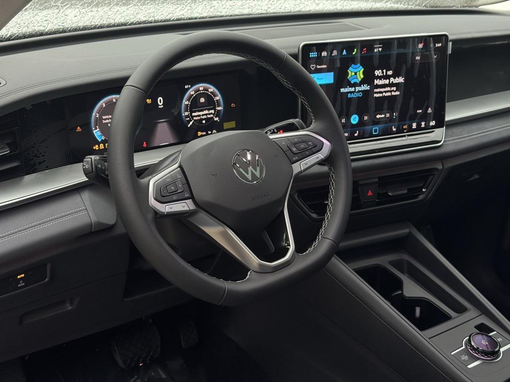 new 2025 Volkswagen Tiguan car, priced at $37,577