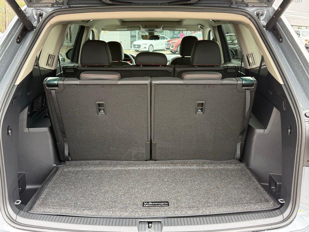 new 2026 Volkswagen Atlas car, priced at $50,573