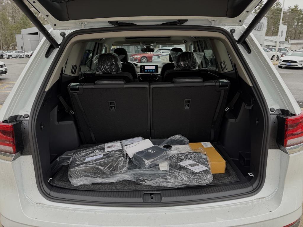 new 2026 Volkswagen Atlas car, priced at $53,083