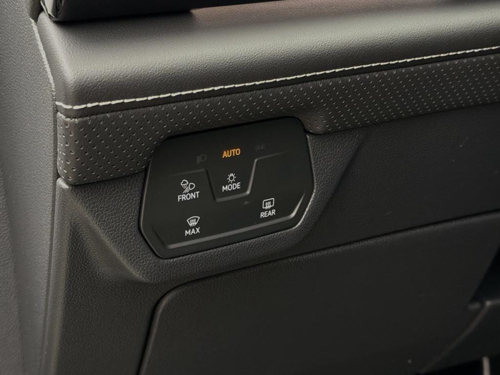 new 2026 Volkswagen Atlas car, priced at $53,083