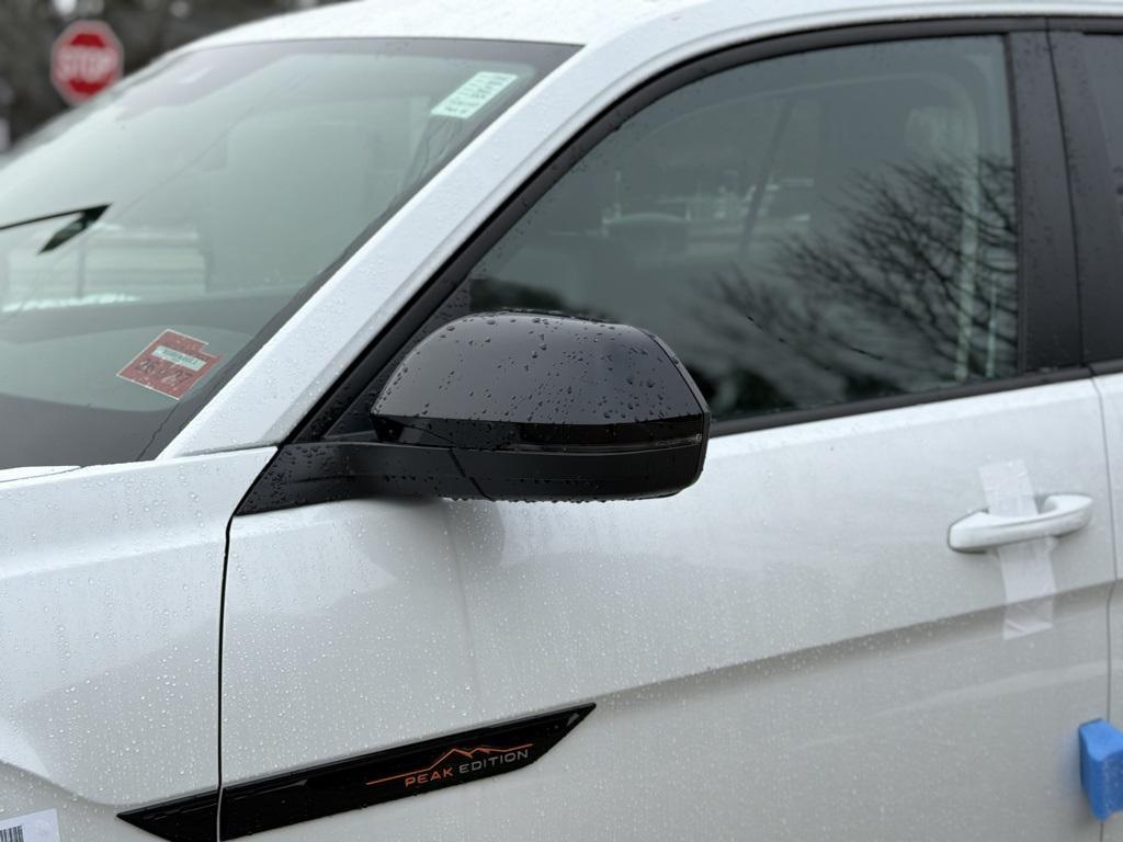 new 2026 Volkswagen Atlas car, priced at $52,071