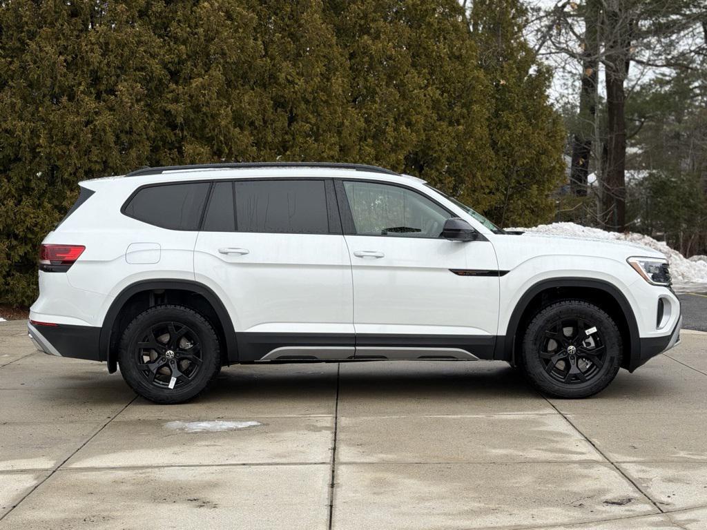 new 2026 Volkswagen Atlas car, priced at $52,071