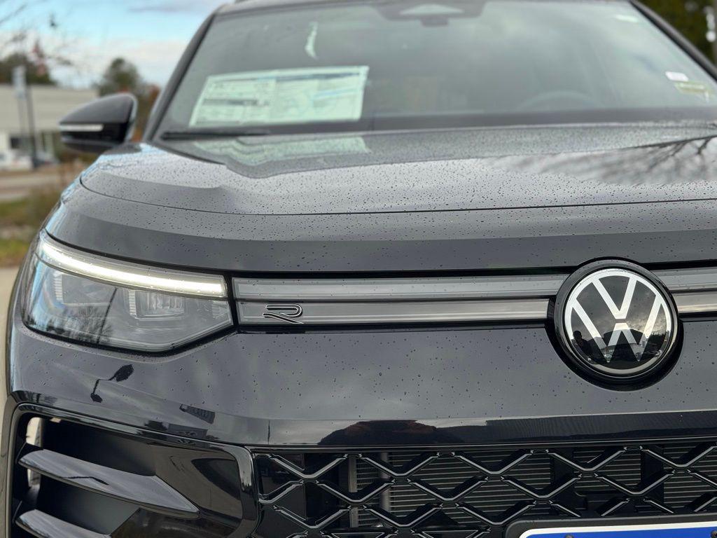 new 2026 Volkswagen Tiguan car, priced at $41,032