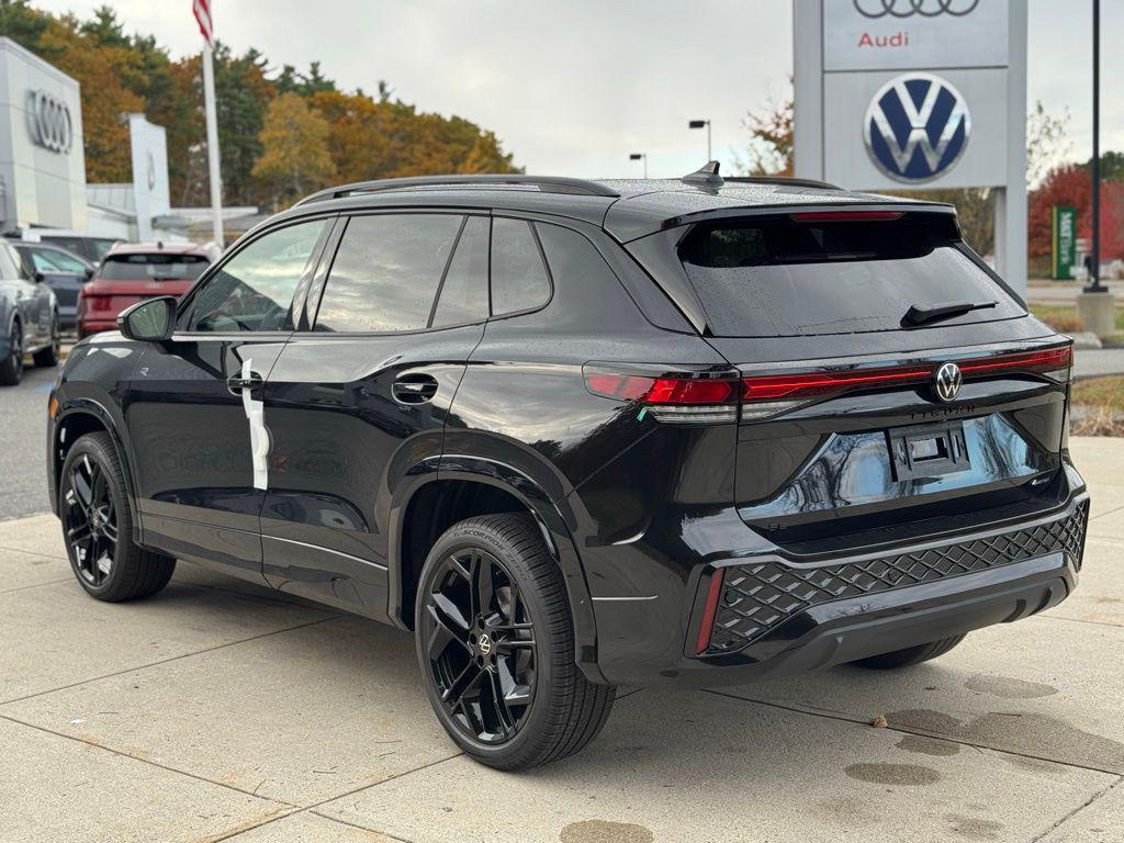 new 2026 Volkswagen Tiguan car, priced at $41,032