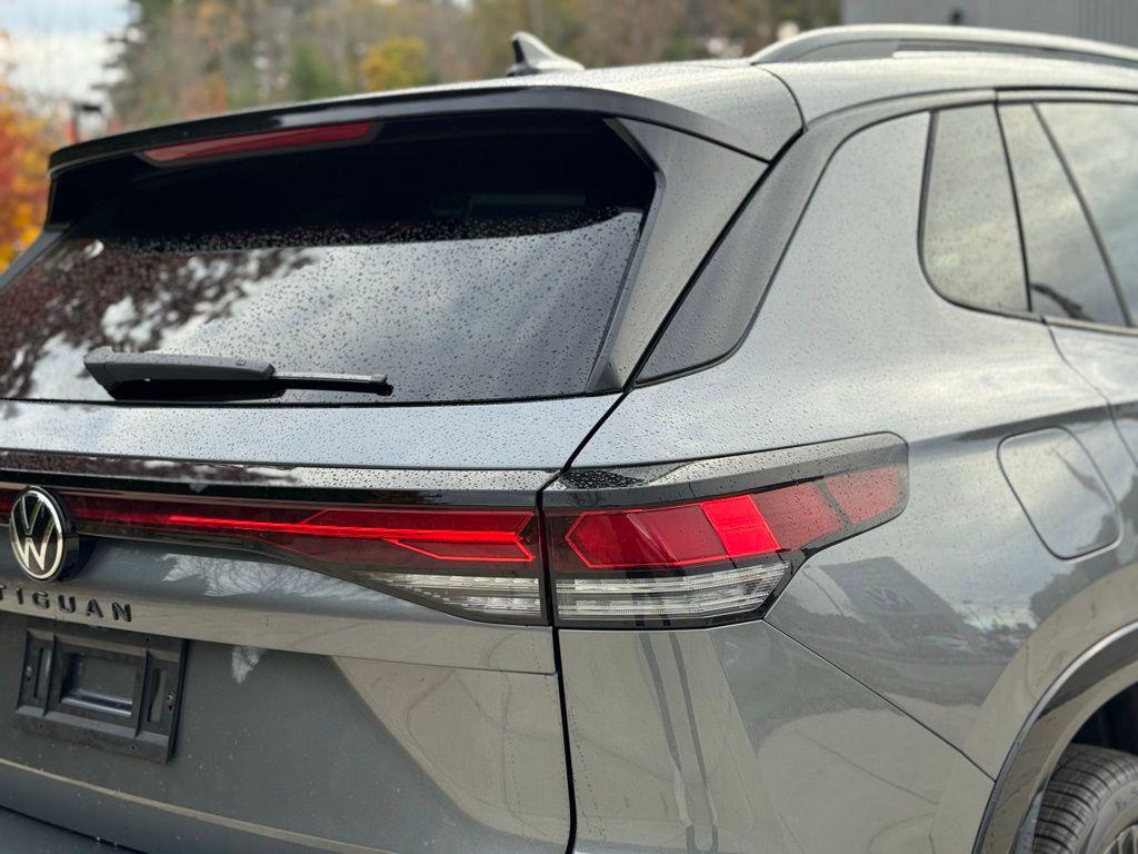 new 2026 Volkswagen Tiguan car, priced at $41,032