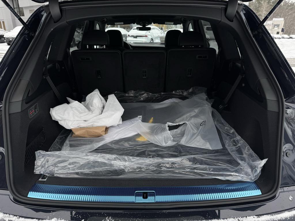 new 2026 Audi Q7 car, priced at $67,500