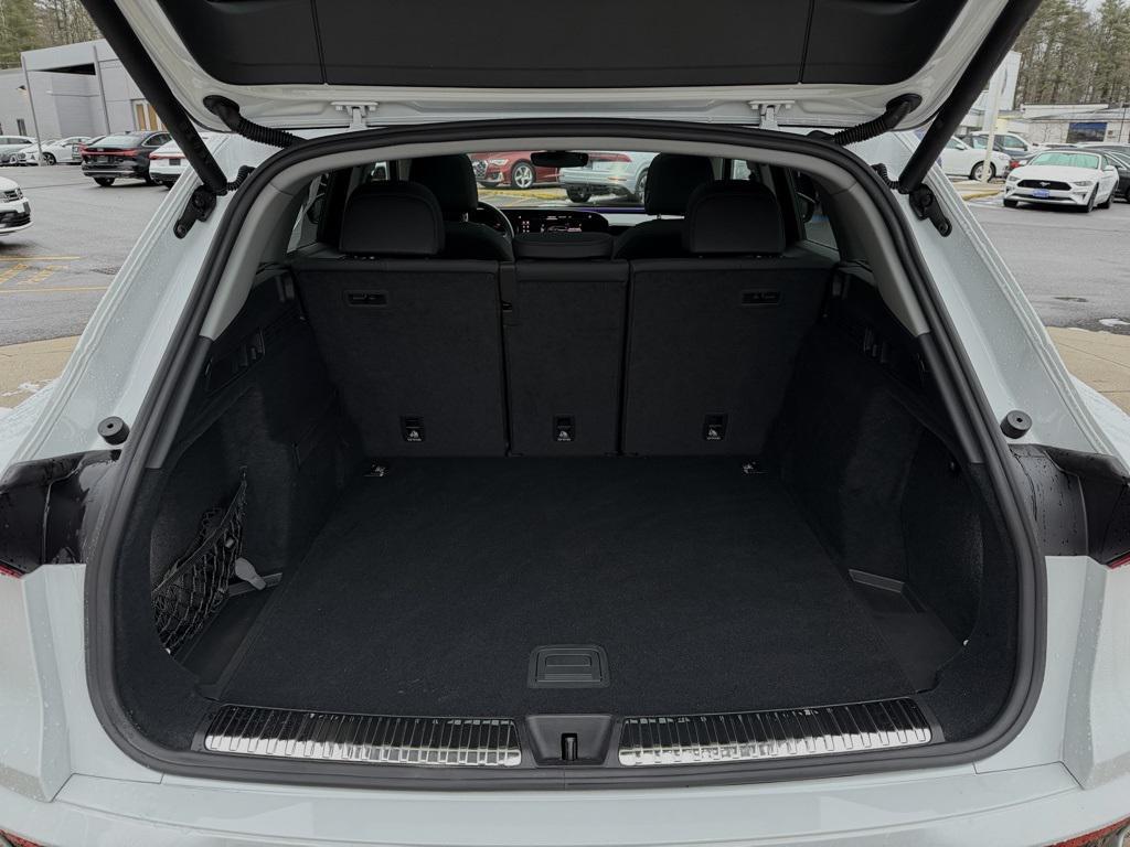 used 2025 Audi Q5 car, priced at $47,000