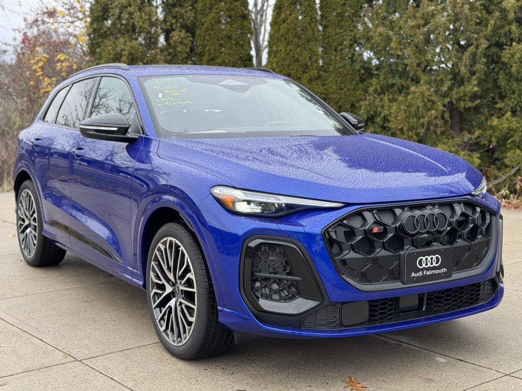 new 2025 Audi SQ5 car, priced at $73,595