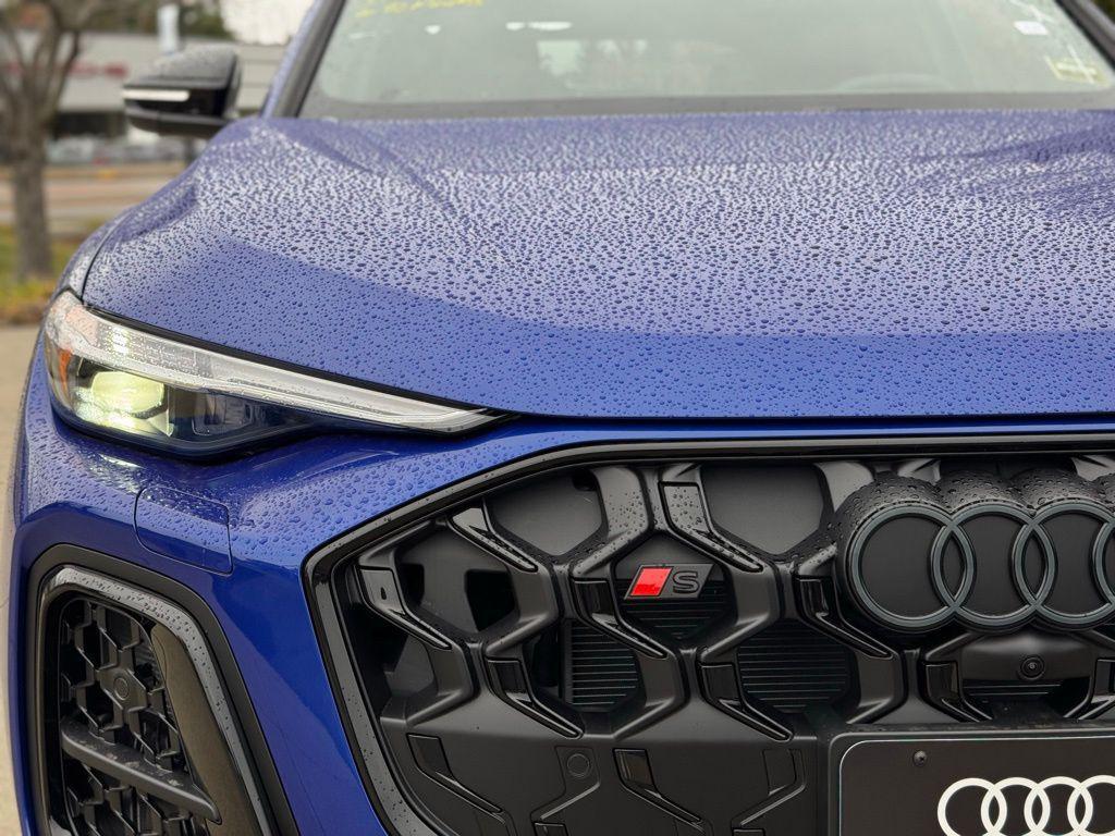 new 2025 Audi SQ5 car, priced at $72,145