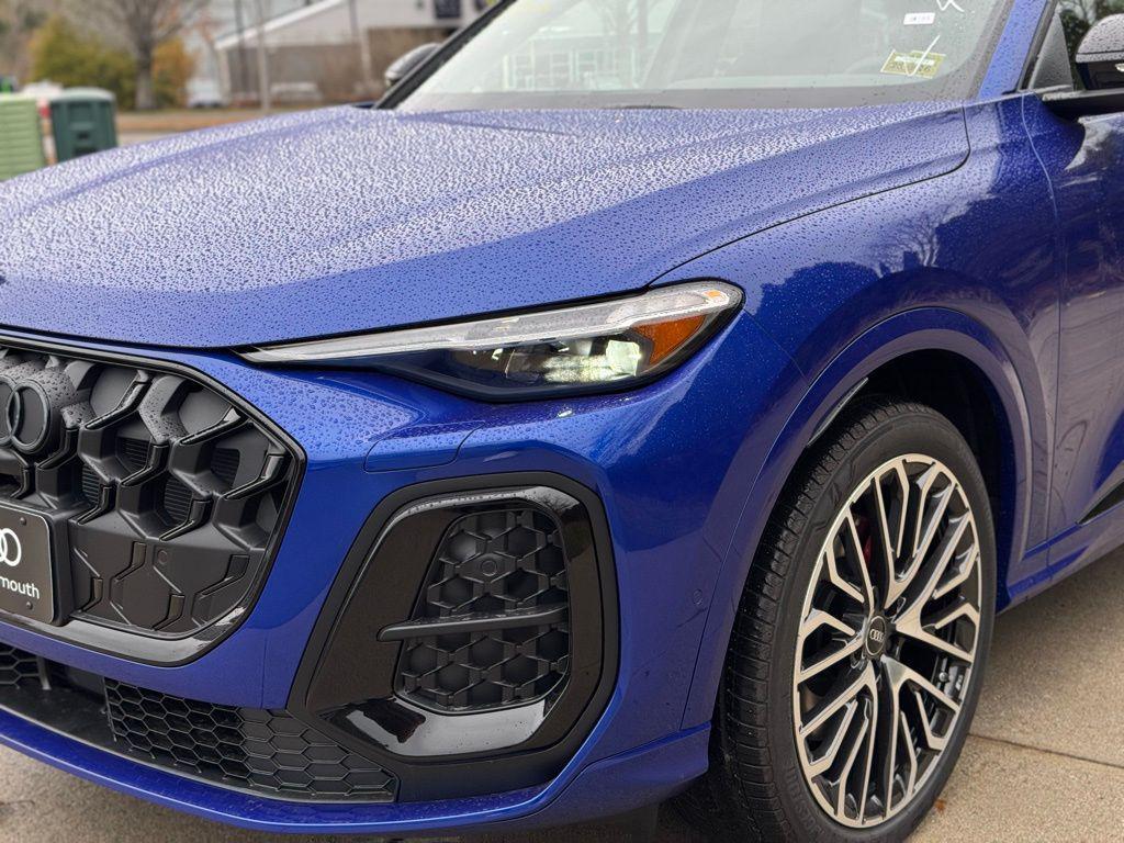 new 2025 Audi SQ5 car, priced at $72,145