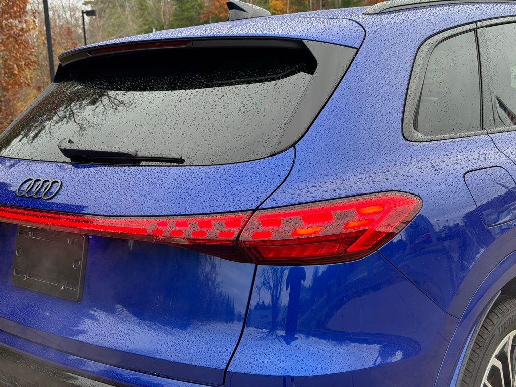 new 2025 Audi SQ5 car, priced at $72,145